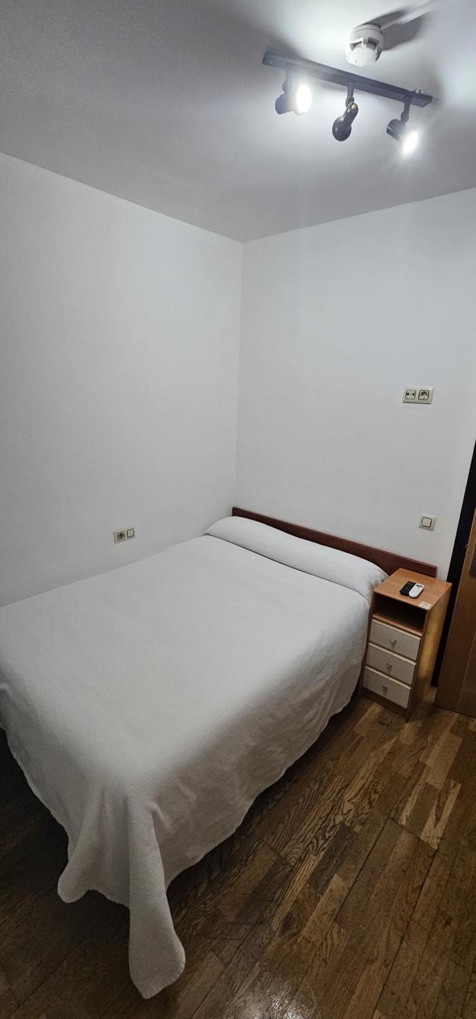 Single Room,1743726657:JPEG