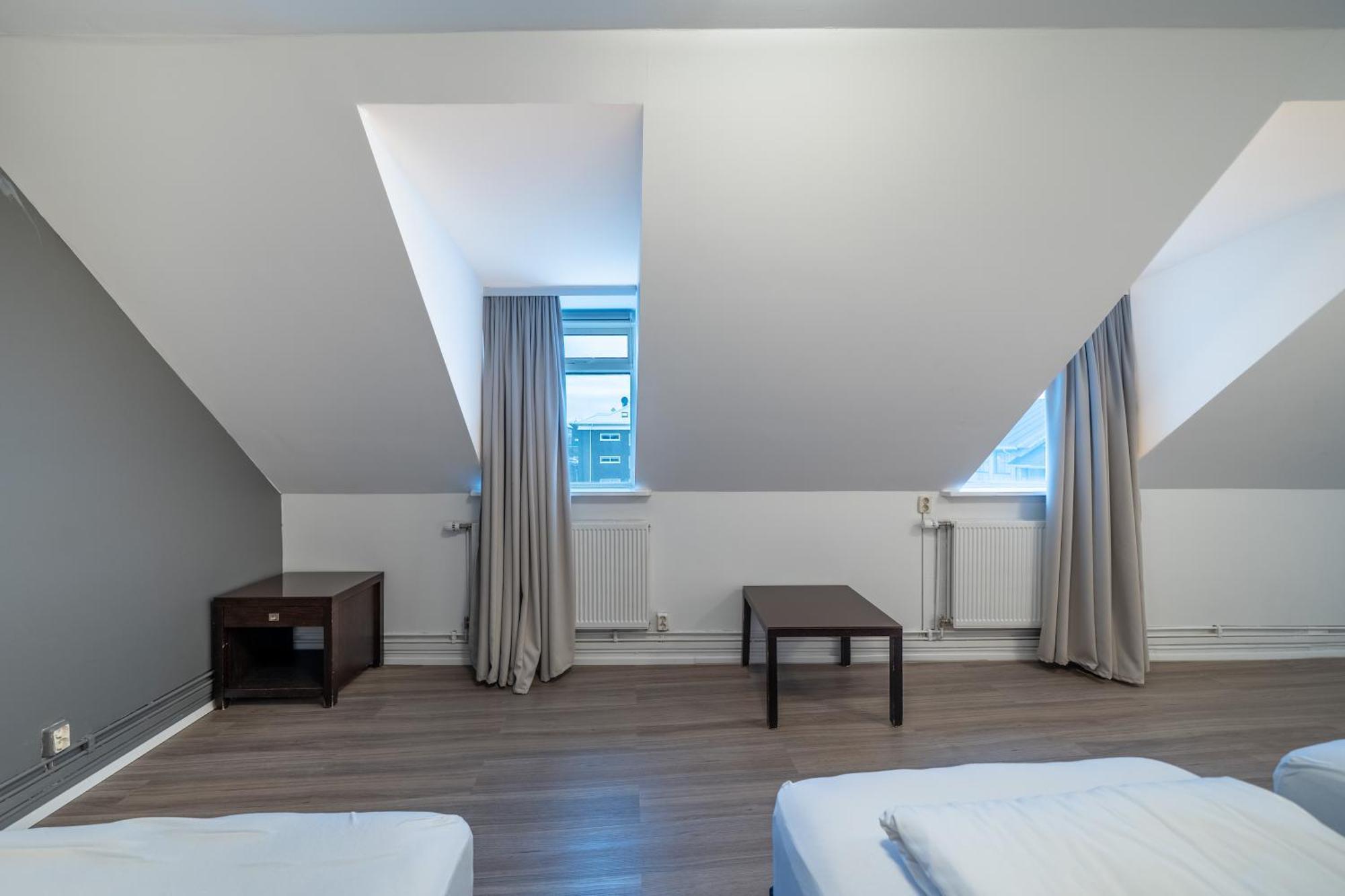 Economy Quadruple Room
