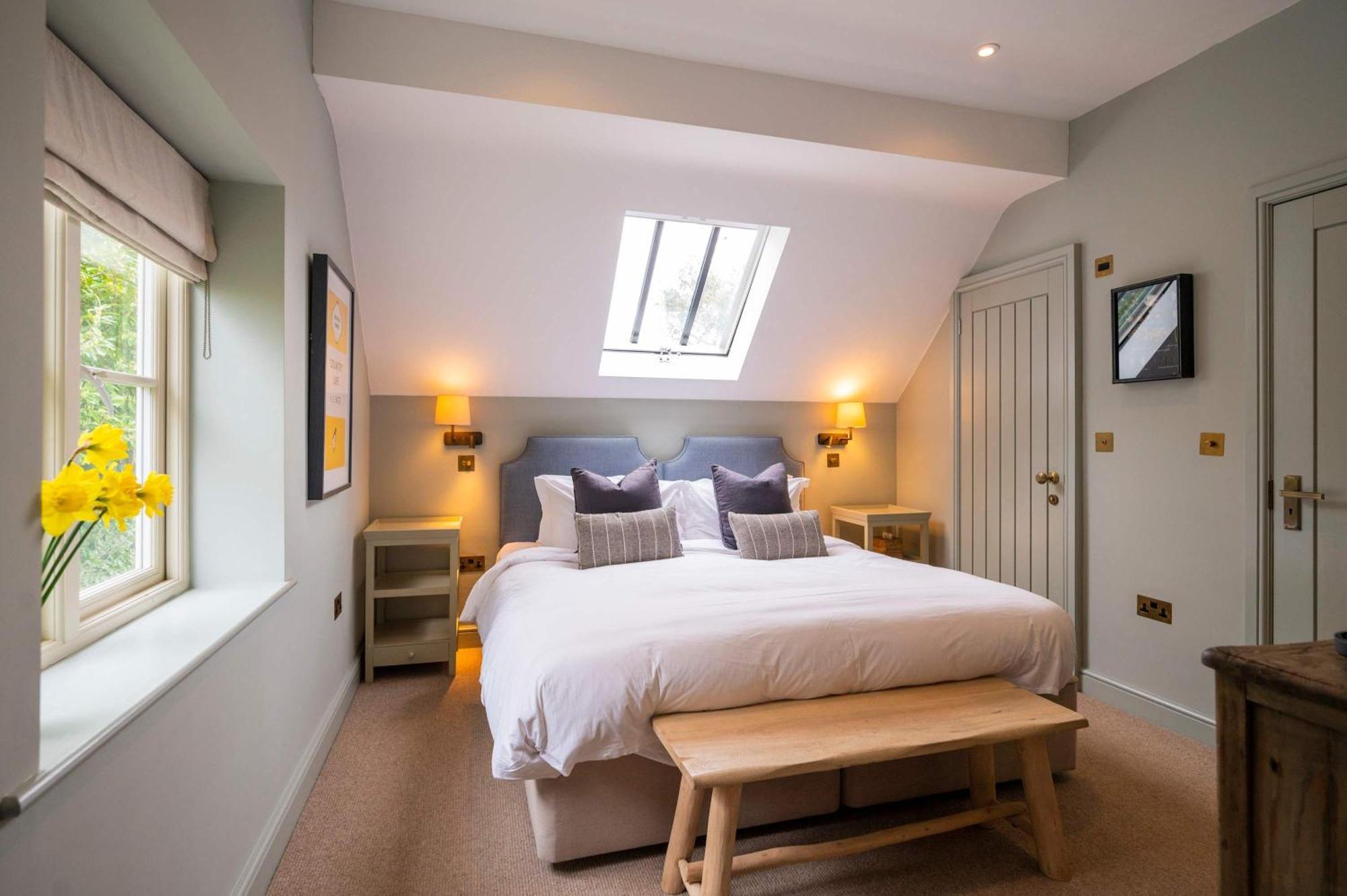 Large Double Room