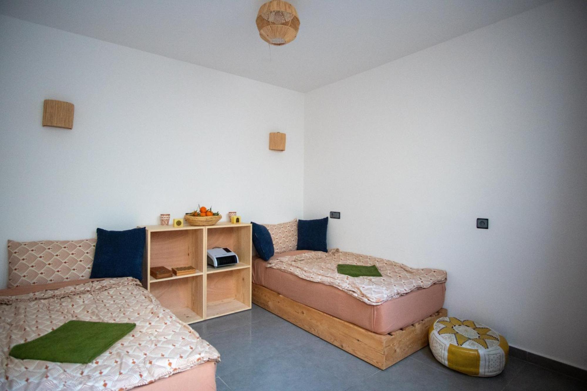 Tweepersoonskamer met 1 of 2 Bedden en Gedeelde Badkamer