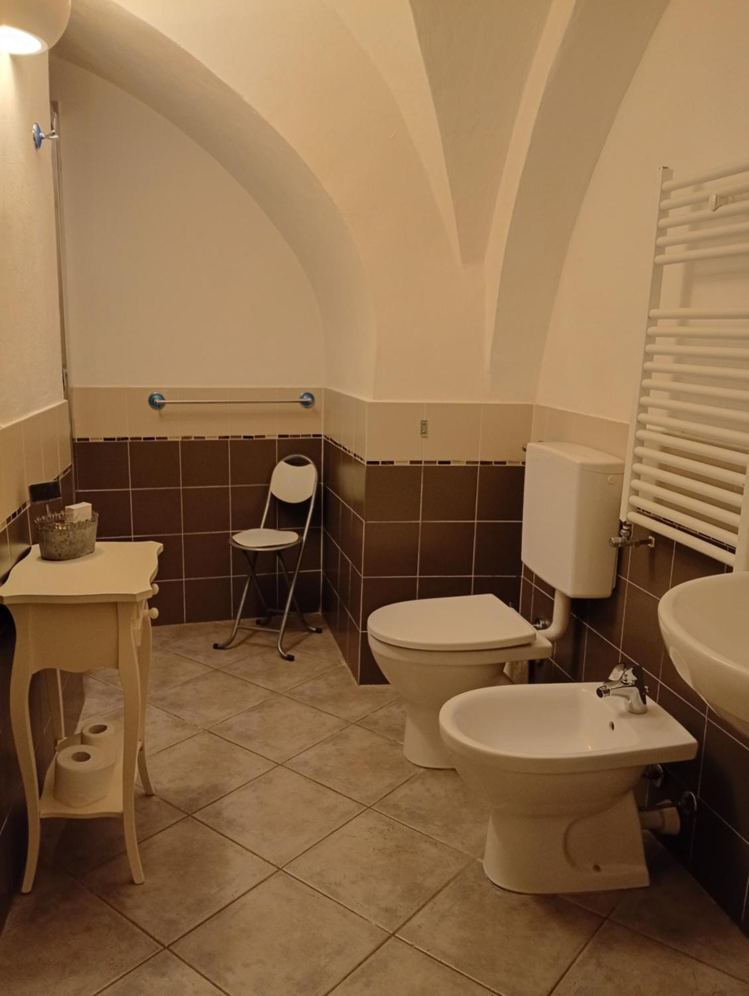 Double Room,1758426330:JPEG