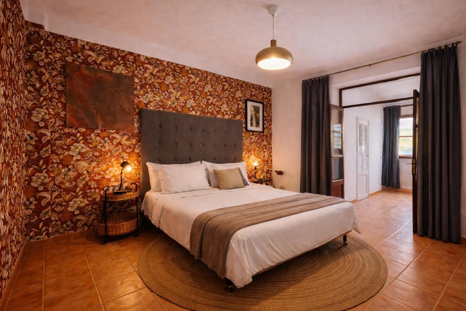 Driepersoonskamer met Badkamer