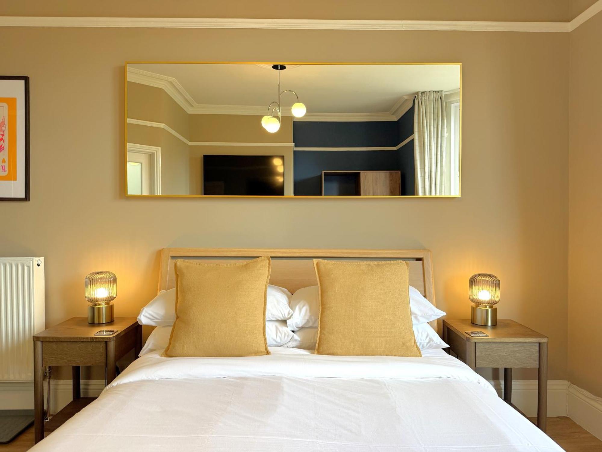 King Room Park View,1759243547:JPEG