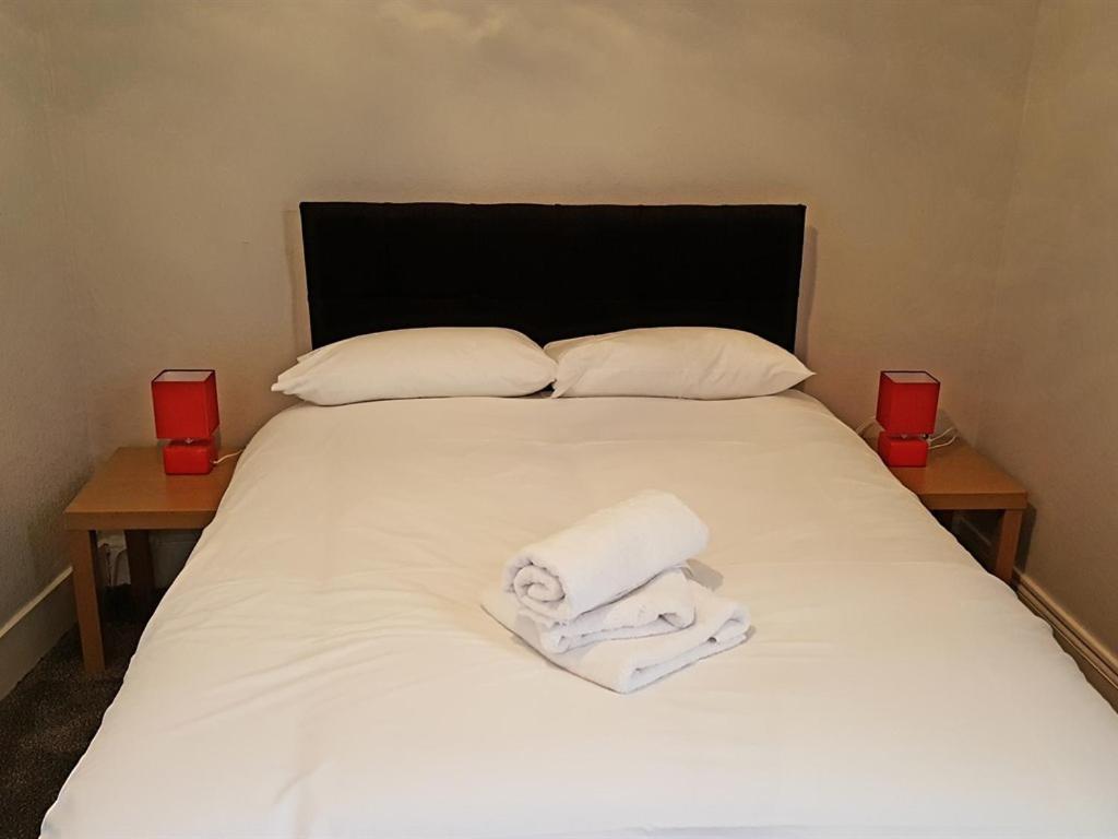 Standard Double Room,1765197318:JPEG
