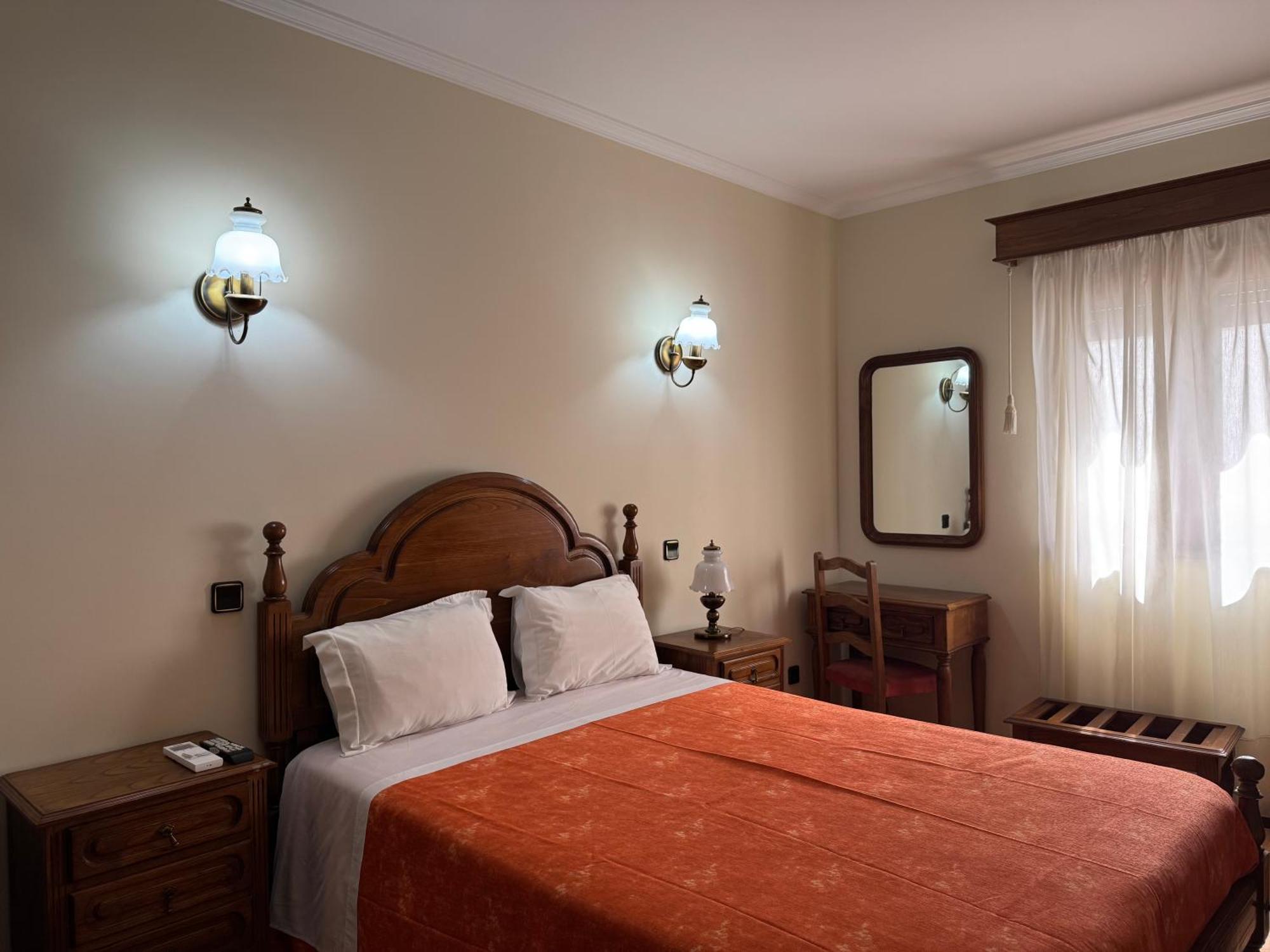 Quarto Duplo