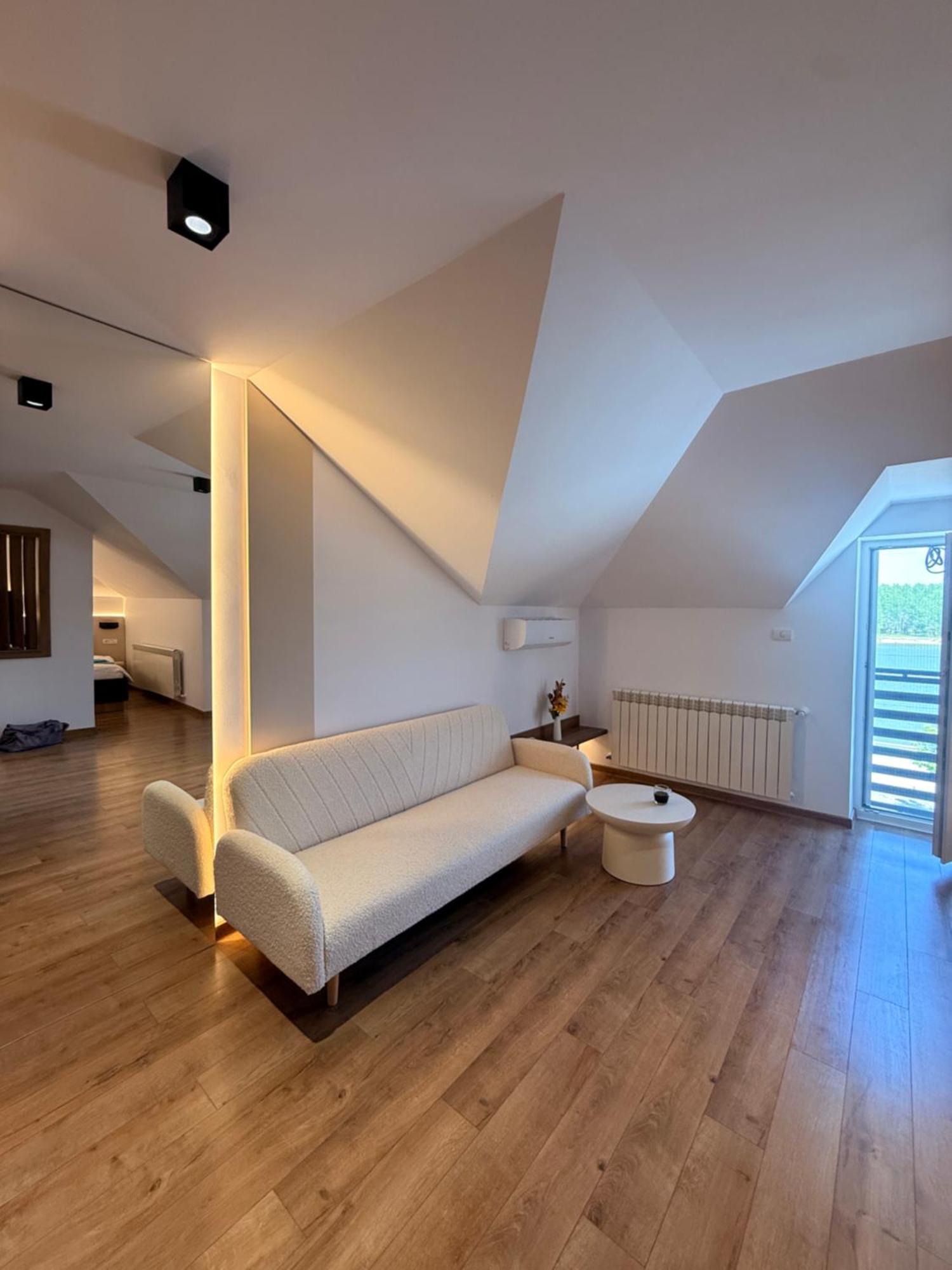 Suite mit Flussblick