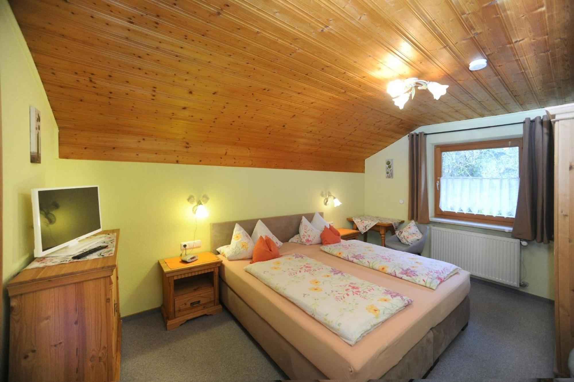 Apartment mit 2 Schlafzimmern