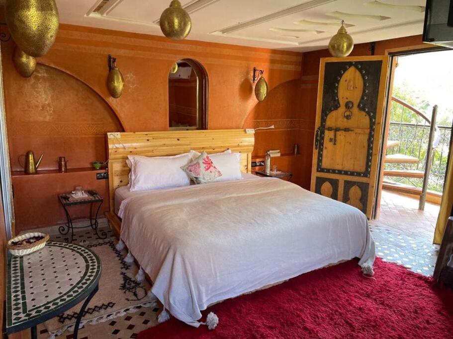 Suite with Garden View