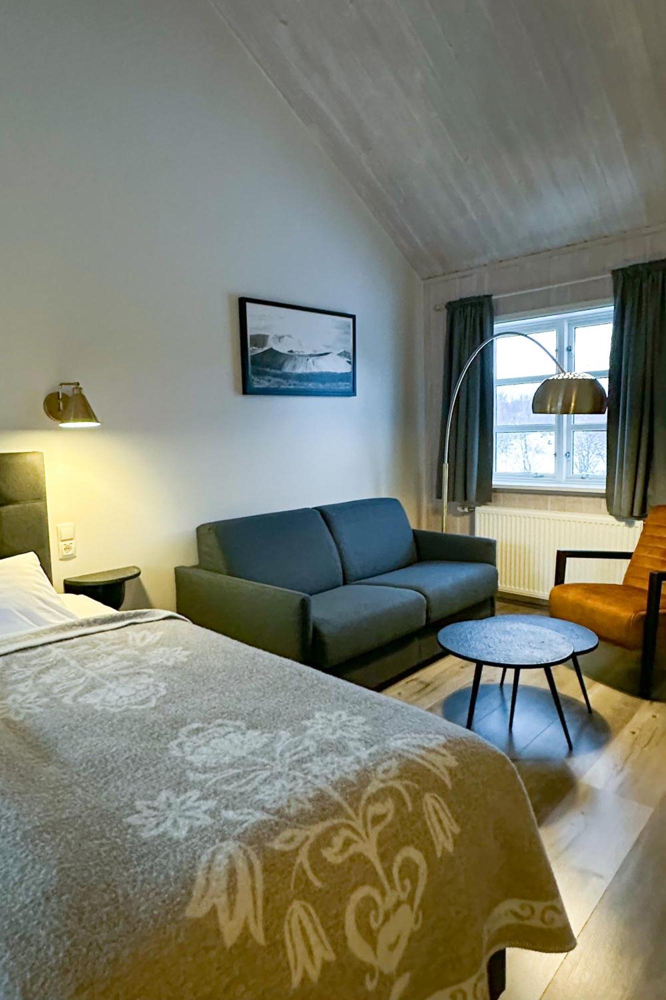 Superior King Room