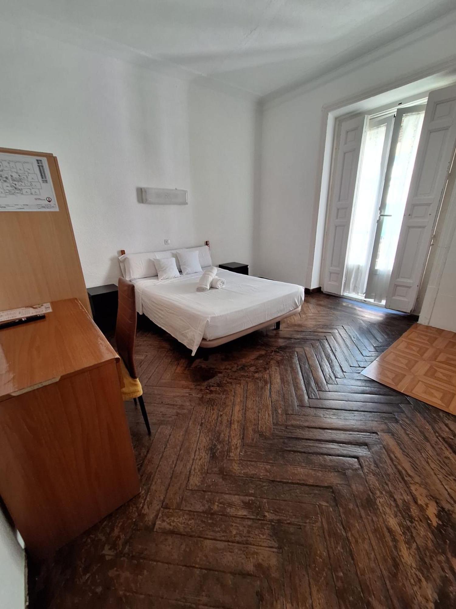 Double Room,1773762705:JPEG