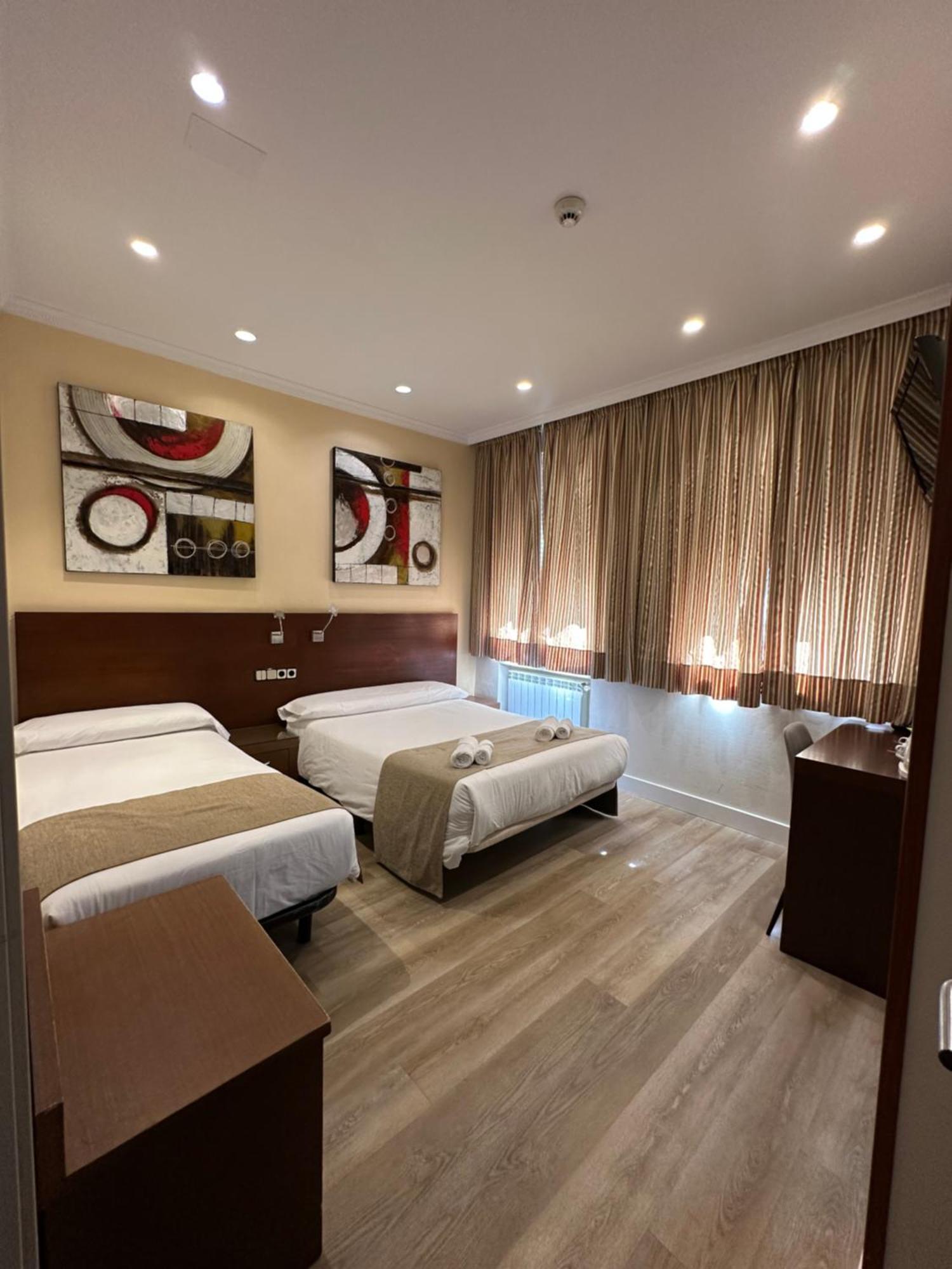 Kamer met Queensize Bed - Geschikt voor Gasten met een Lichamelijke Beperking