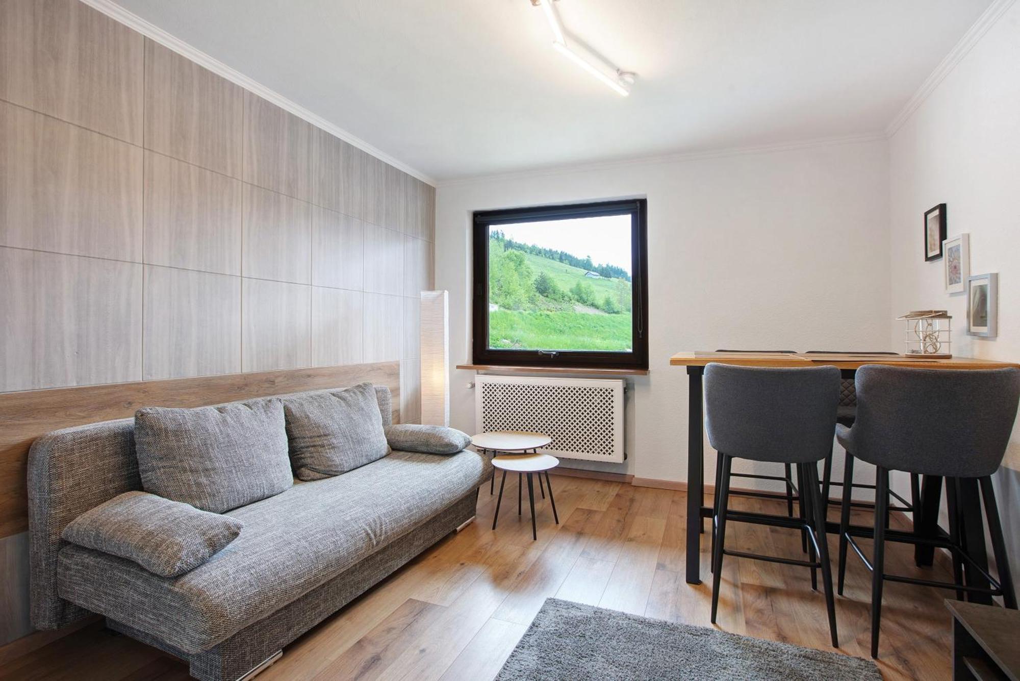 Apartment mit 1 Schlafzimmer und Gartenblick