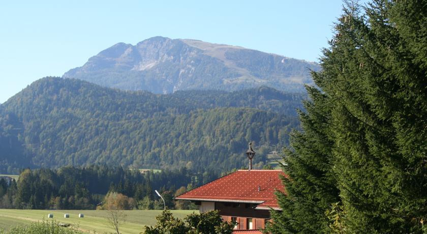 Apartment mit 1 Schlafzimmer und Balkon