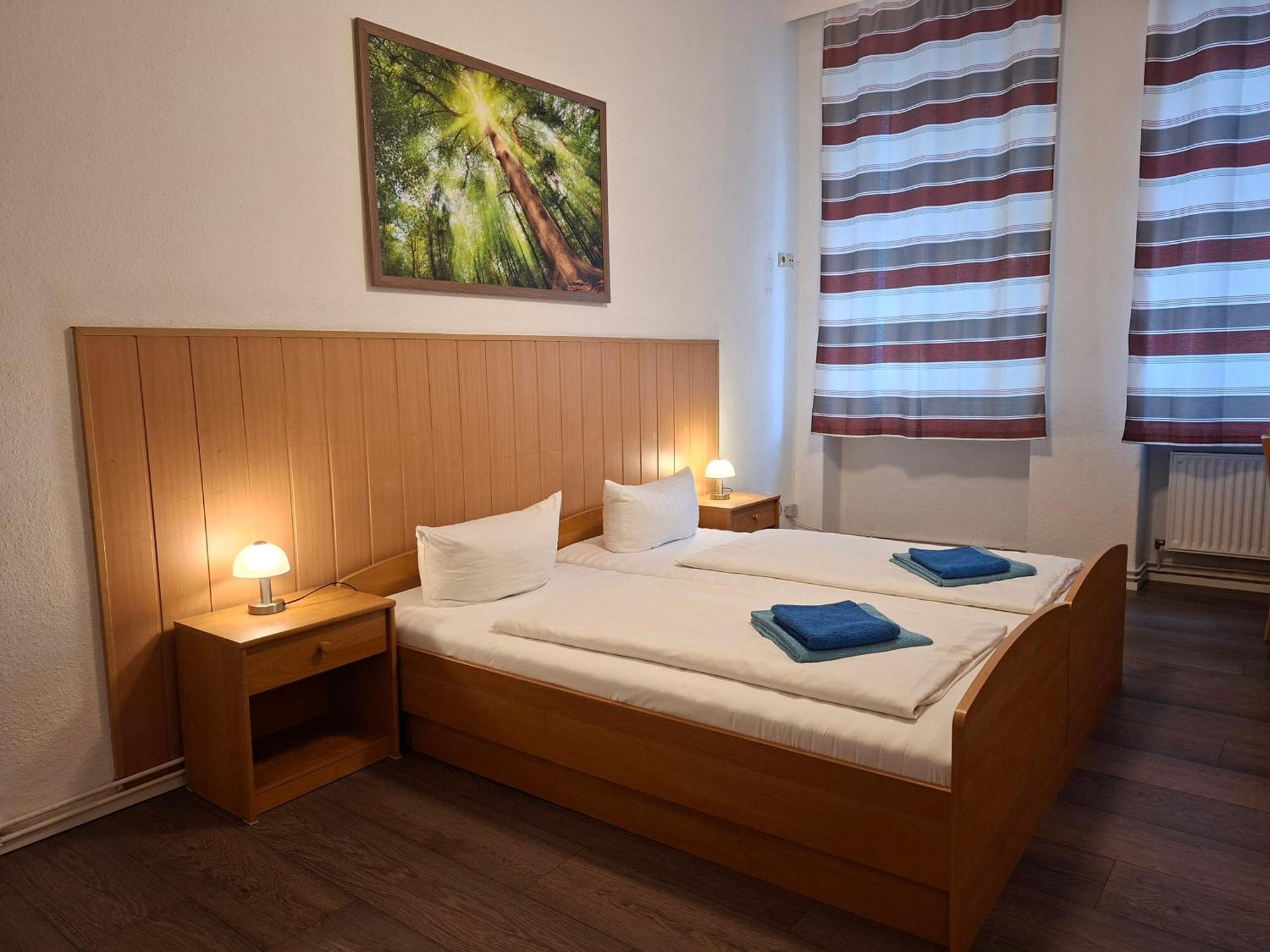 Vierbettzimmer mit Bad