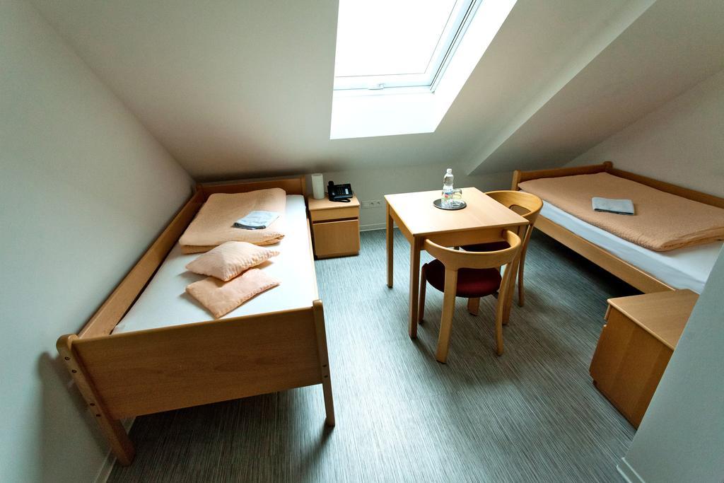 Standard Zweibettzimmer