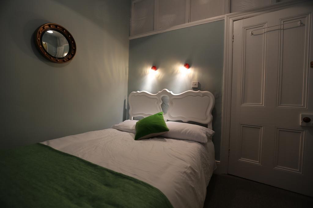 Double Room,265158061:JPEG