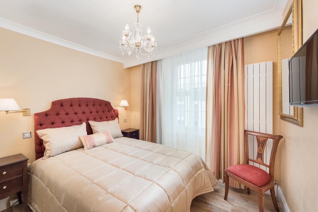 Deluxe Suite,214663184:JPEG