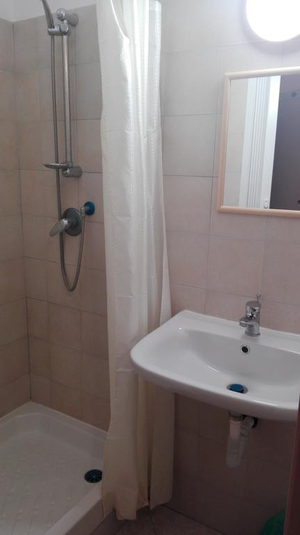 Habitación Triple con baño privado