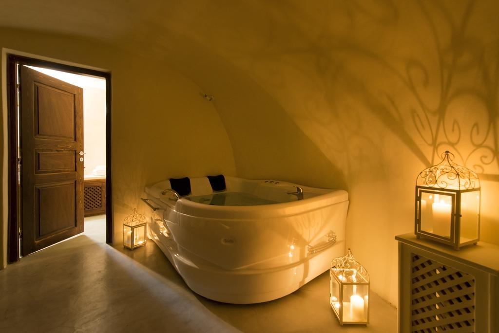 Executive Cave Suite,1624770147:JPEG