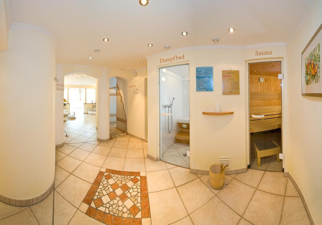 Apartment mit 1 Schlafzimmer und Poolblick