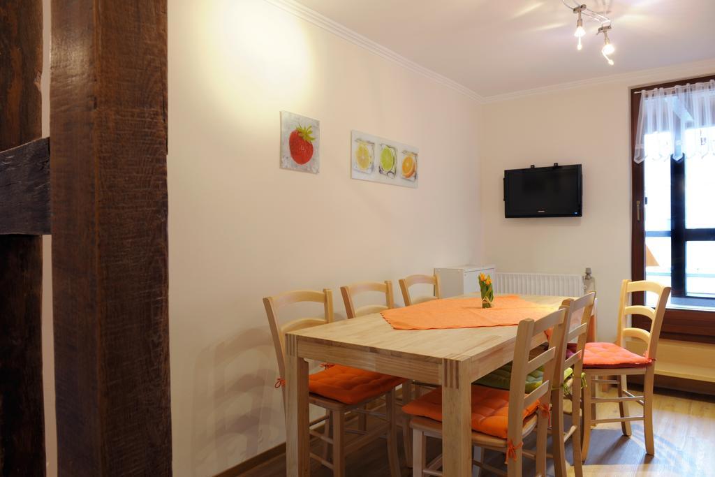 Three-Bedroom Apartment,247825205:JPEG