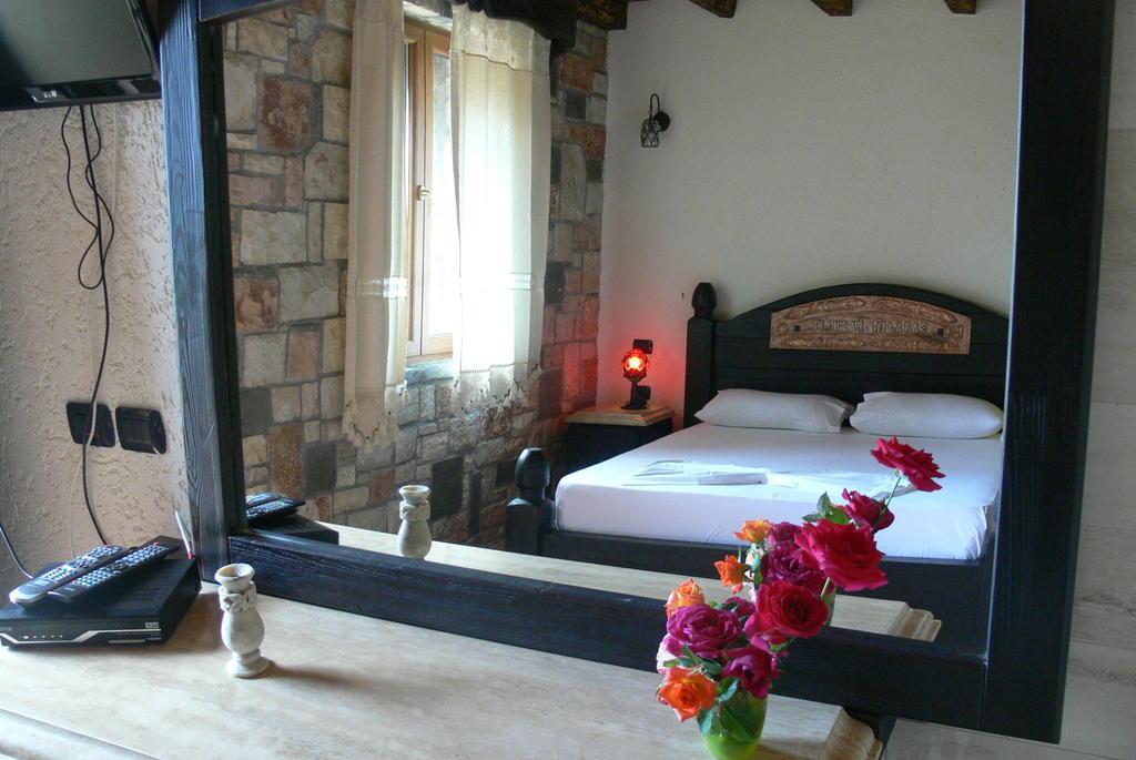 Triple Room with Pool View