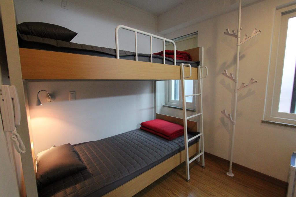 Twin Room with Bunk Beds