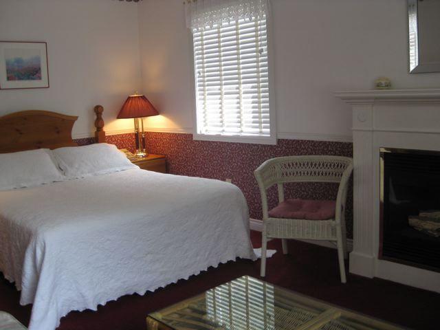 Queen Room,258526437:JPEG