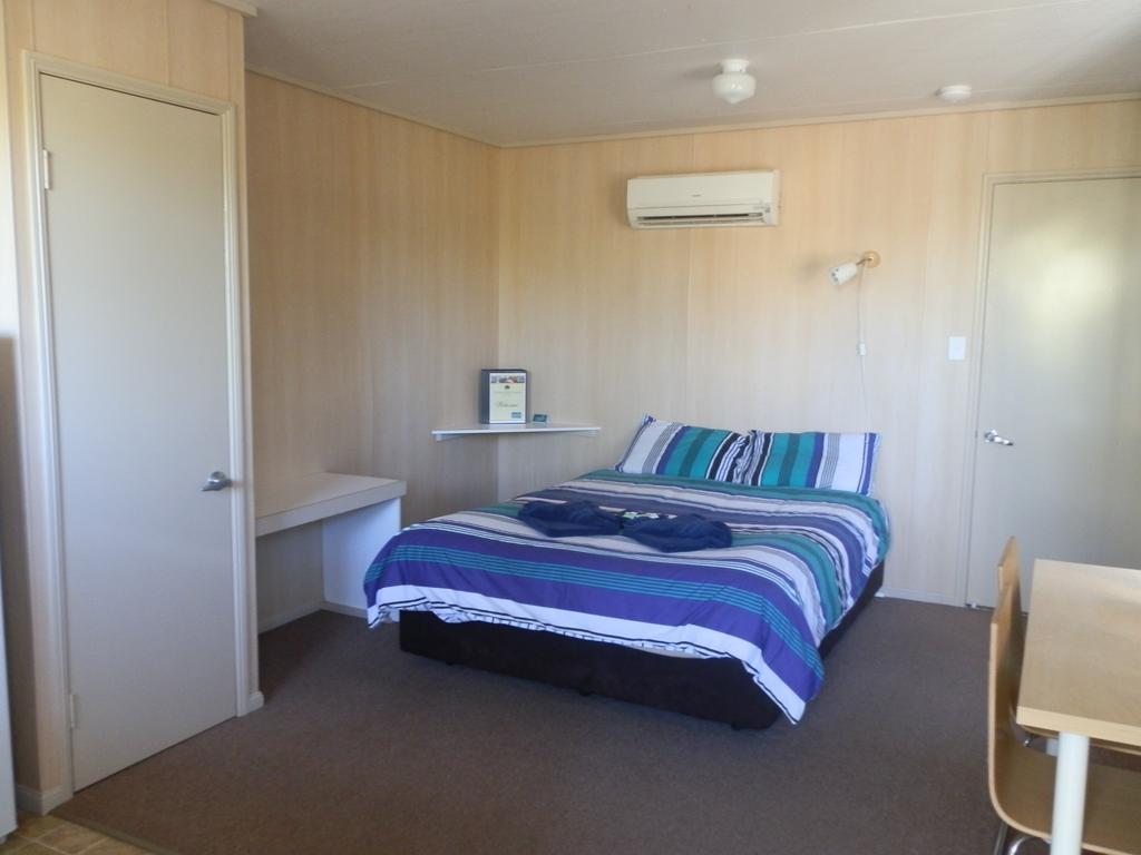 Studio Queen Villa - Easy Access