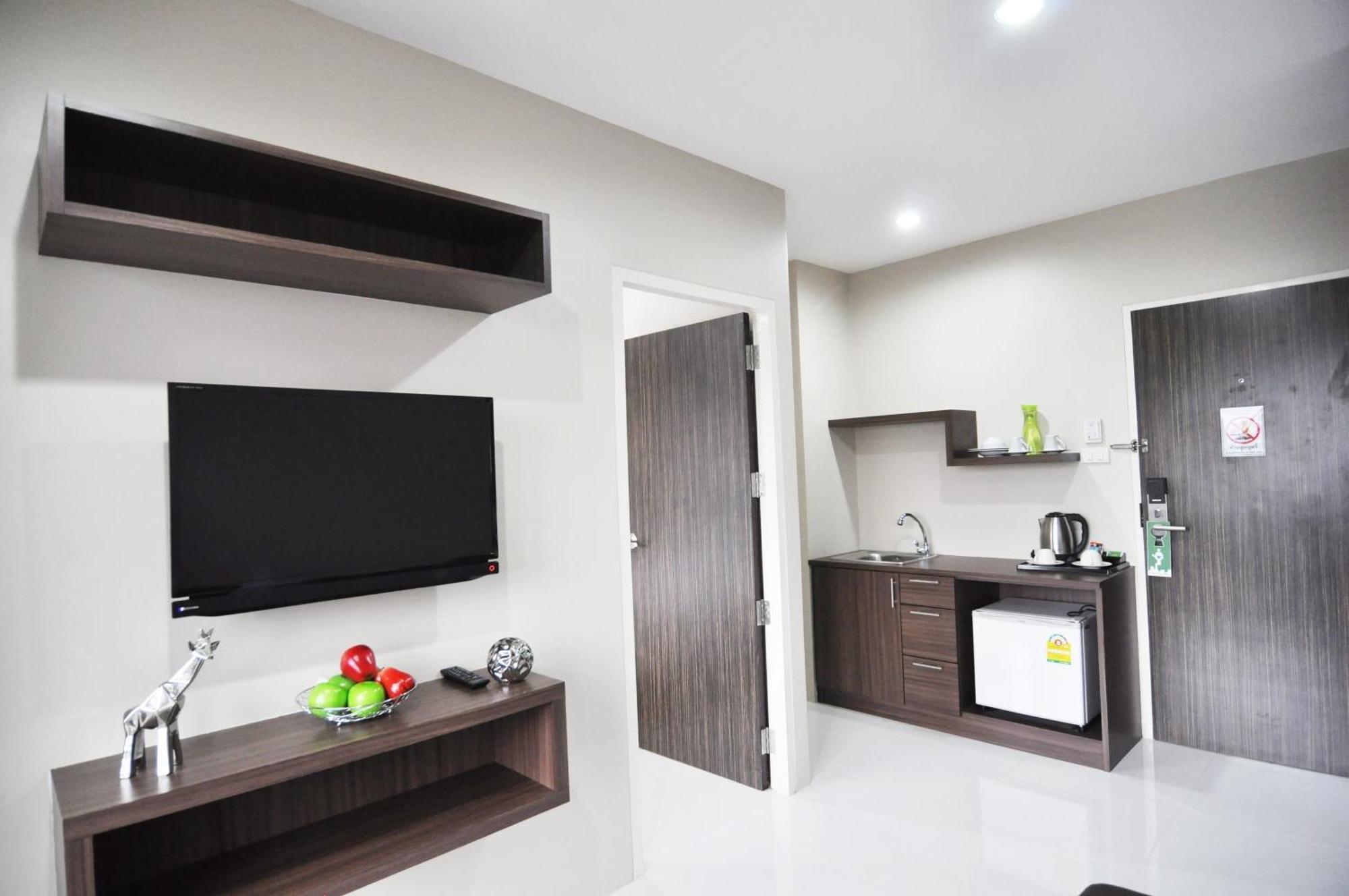 Deluxe Apartment,677434548:JPEG