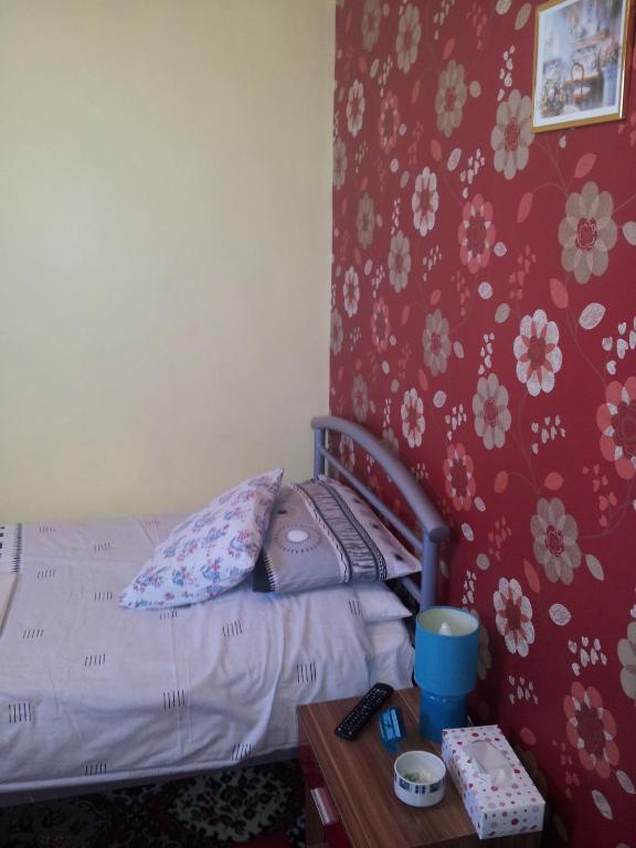 Single Room,28644866:JPEG