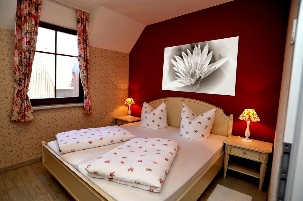 Familiensuite mit Balkon
