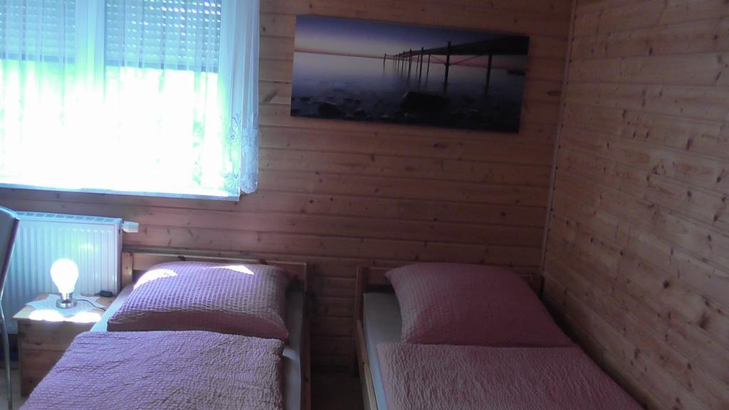 Dreibettzimmer