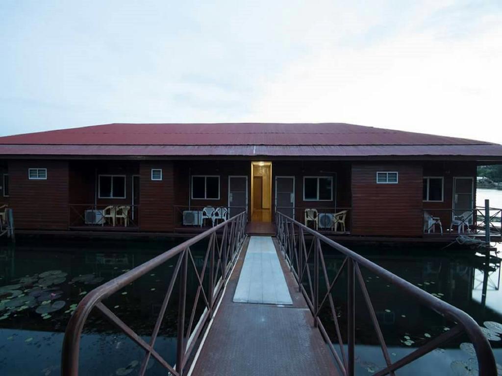 Raft Room not overlooking the River with Air Conditioning