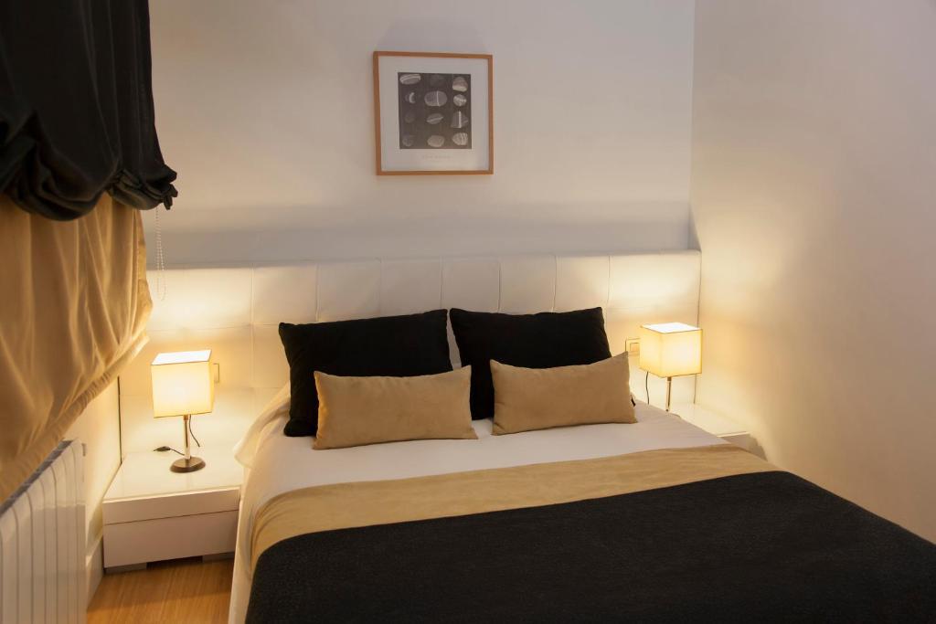 Double Room,917371696:JPEG