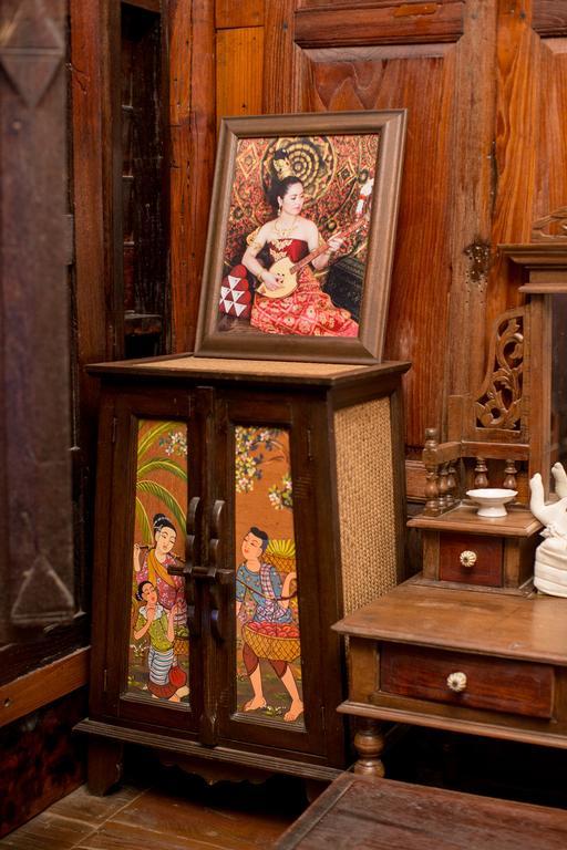 Standard  with Shared Bathroom