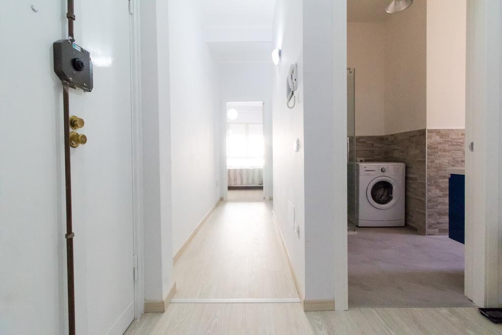 Camera Matrimoniale con Bagno in Comune