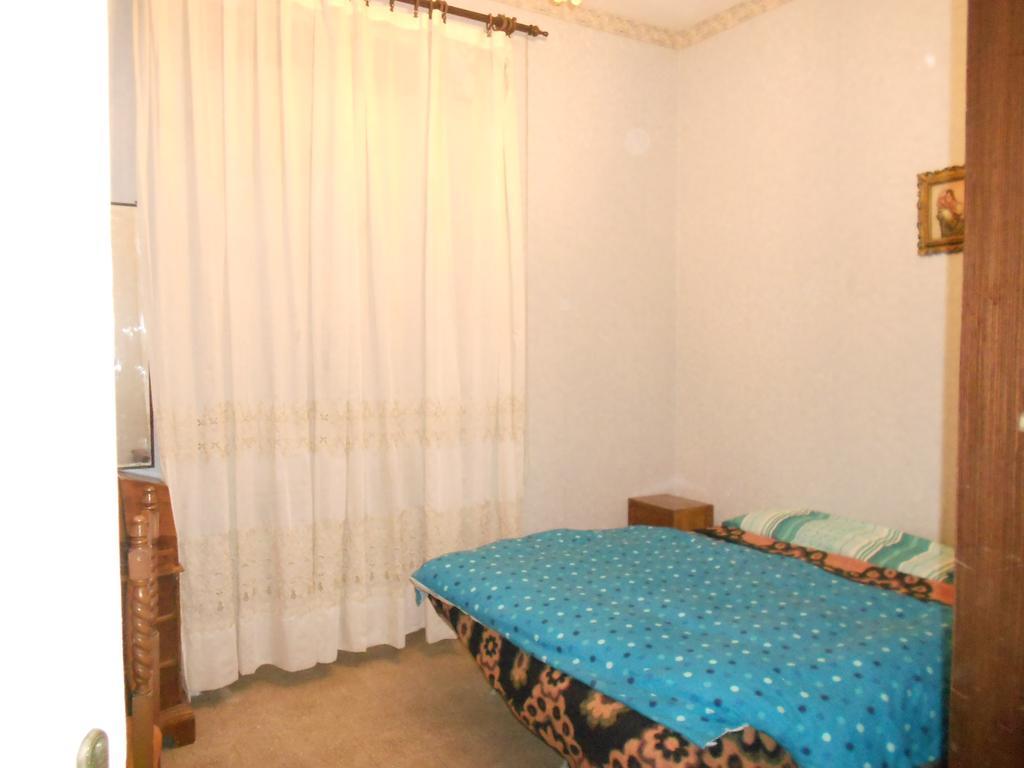 Budget Double Room,327374311:JPEG