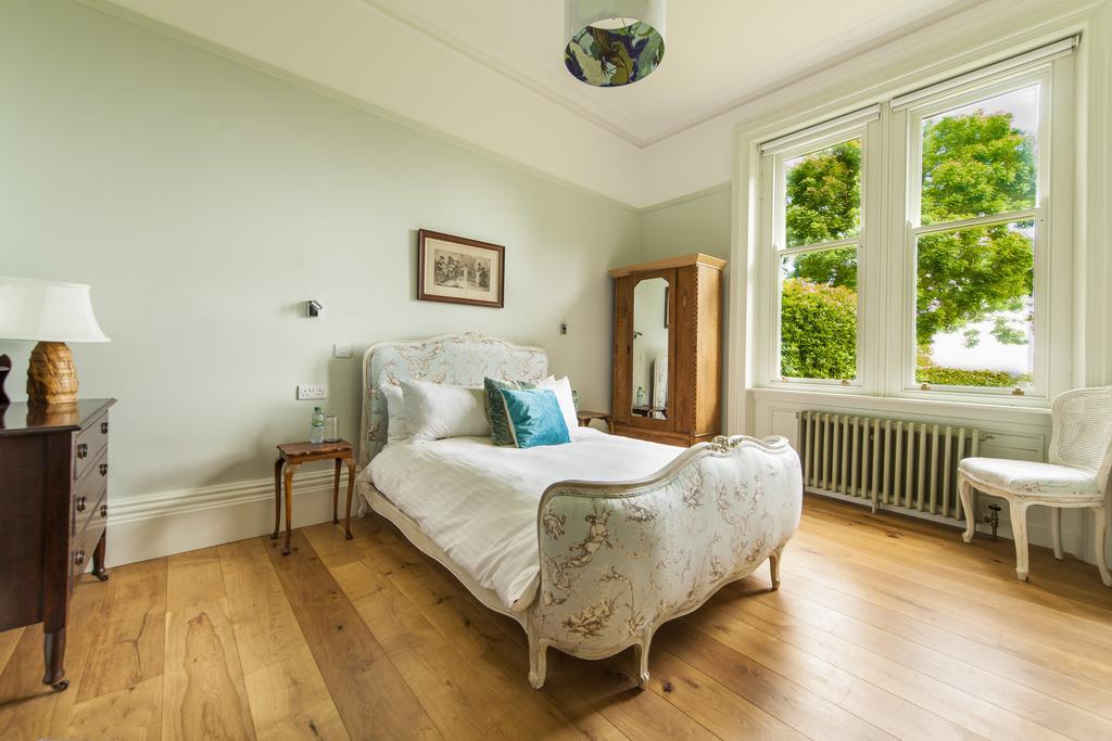 Classic Double Room with Shower - No Pets Allowed