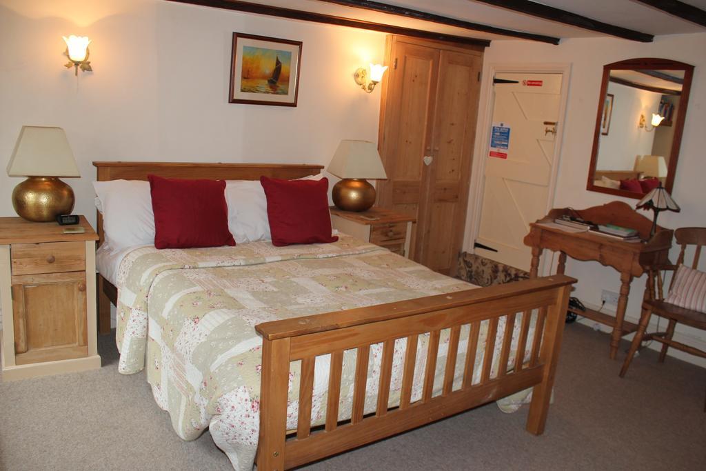Deluxe Double Room Shower,329131534:JPEG