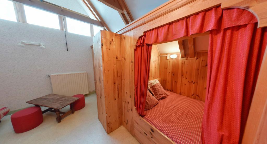 Lit dans Dortoir Mixte de 7 Lits