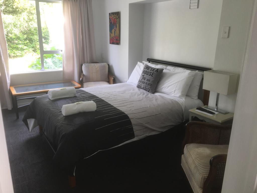 Standard Double Room with Shared Bathroom