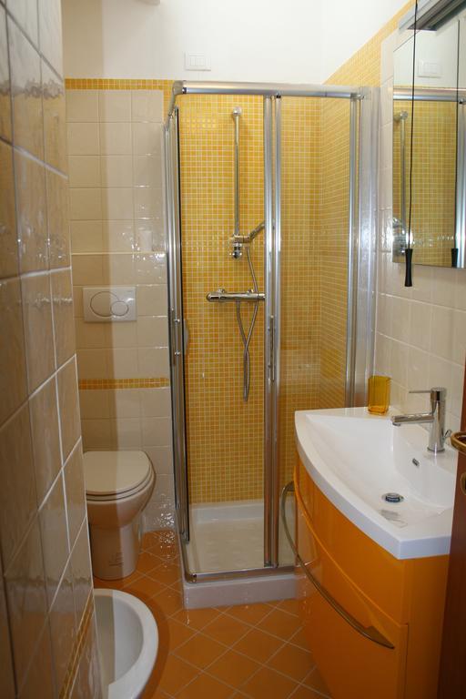 Camera Singola con Bagno
