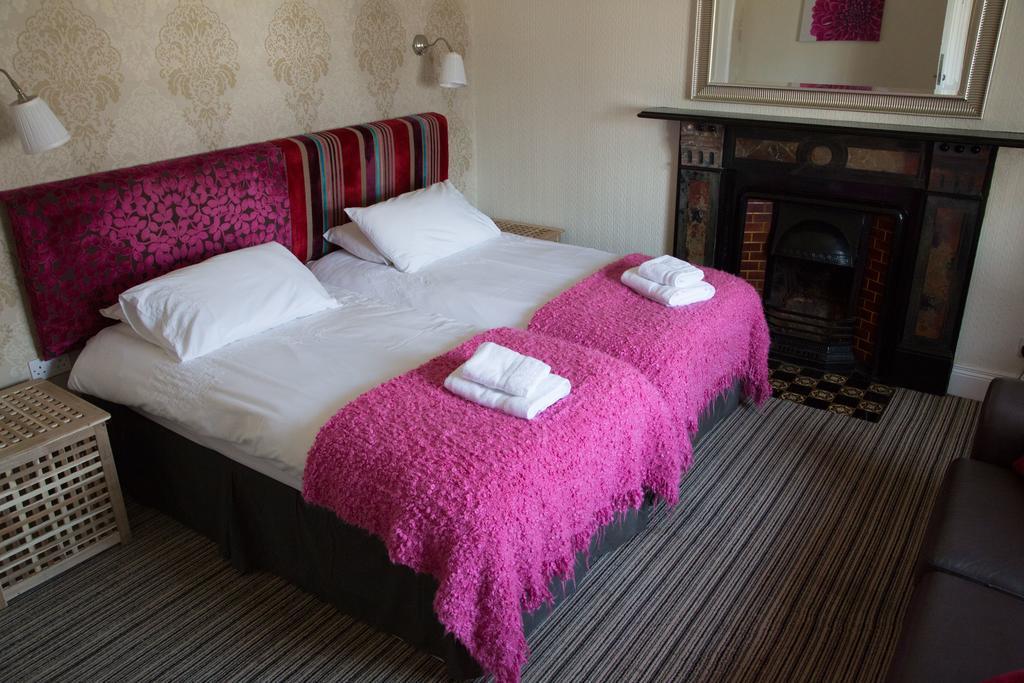 Standard Twin Room - Ground floor