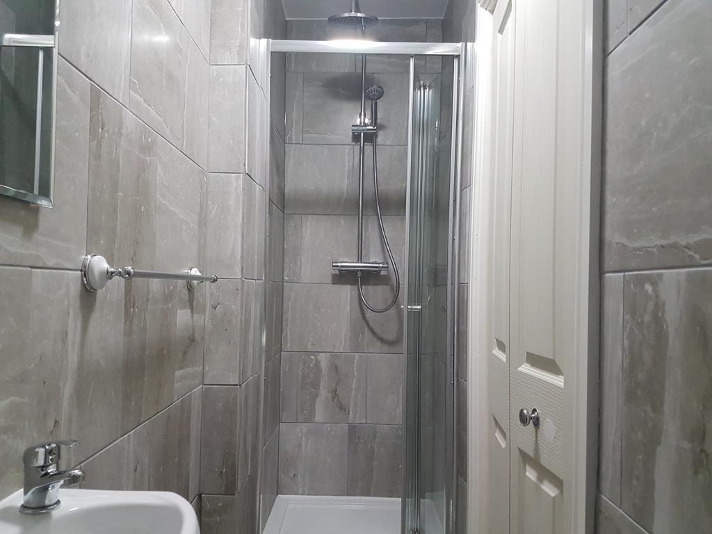 Double Room with Street View