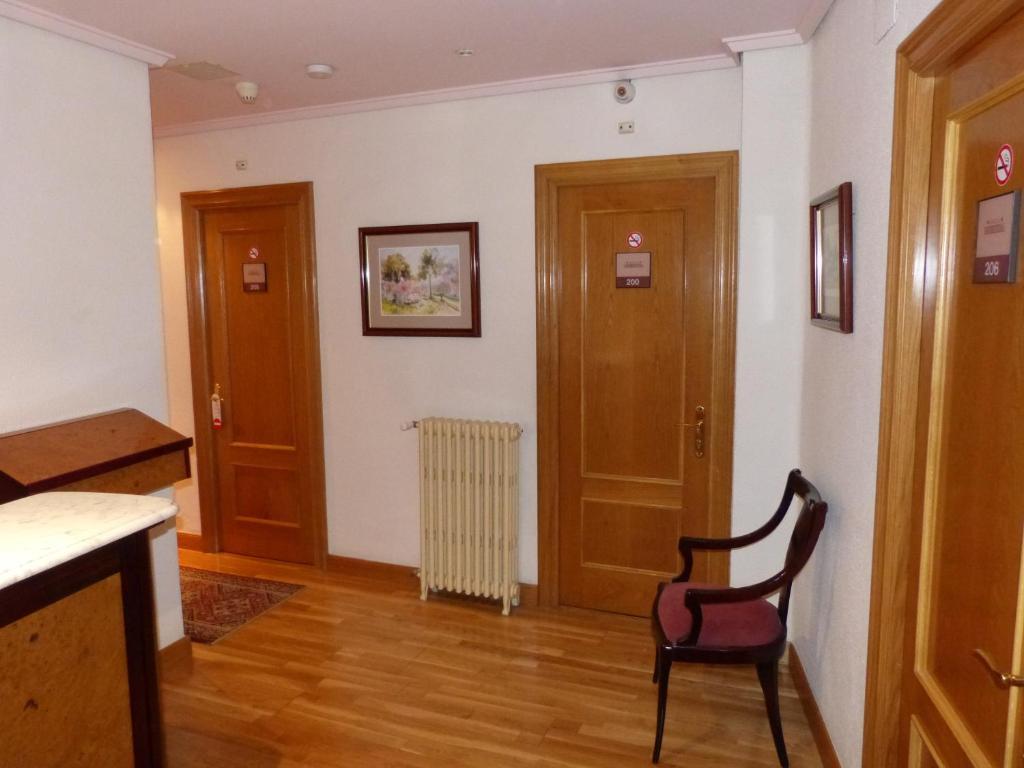 Comfort Triple Room with Shower
