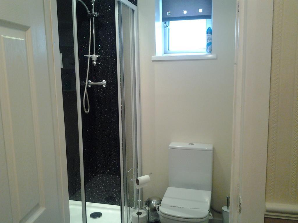 Small Double Room with Private External Bathroom