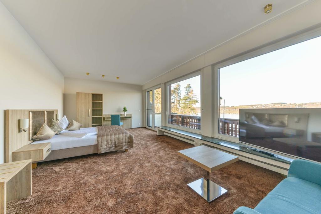 Junior Suite met Balkon en Uitzicht op Zee