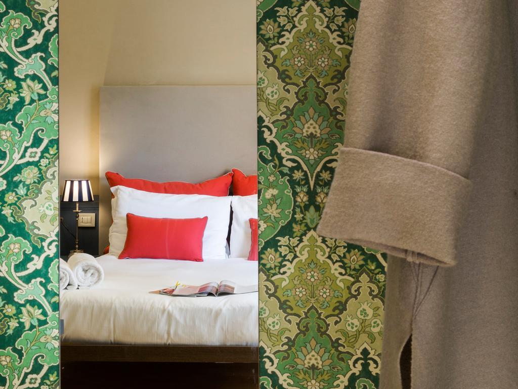 Double Room,379800109:JPEG