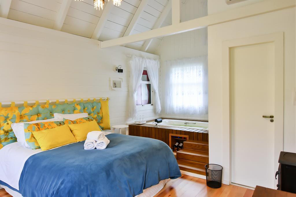 Deluxe Double Room with Bath